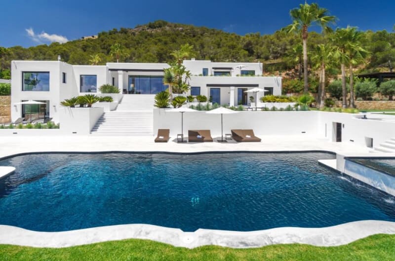 Villa Manya